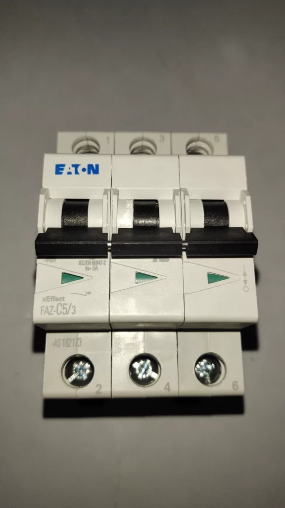 Eaton FAZ-C5/3-AS Circuit Breaker thumbnail