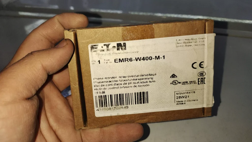Eaton EMR6-W400-M-1 Relay