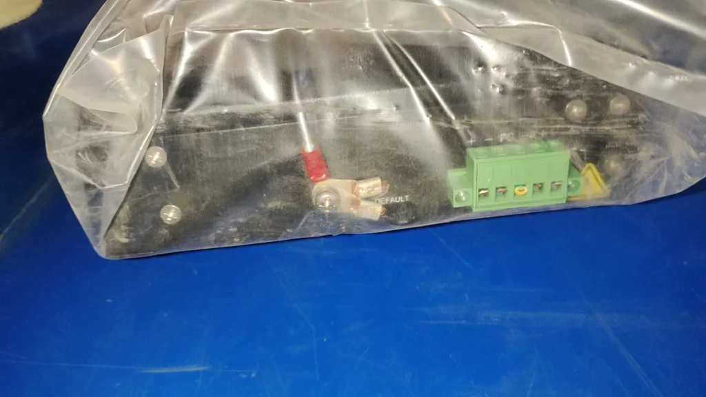 MRDcom TOM1000-ALD0108-M2 Industrial Ethernet Switch thumbnail