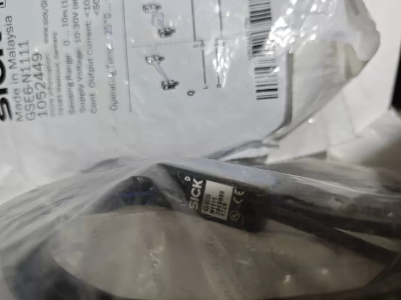 SICK Photoelectric Sensor GSE6-N1111 thumbnail