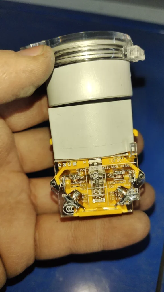EAO M00001686932_EAO Switch thumbnail