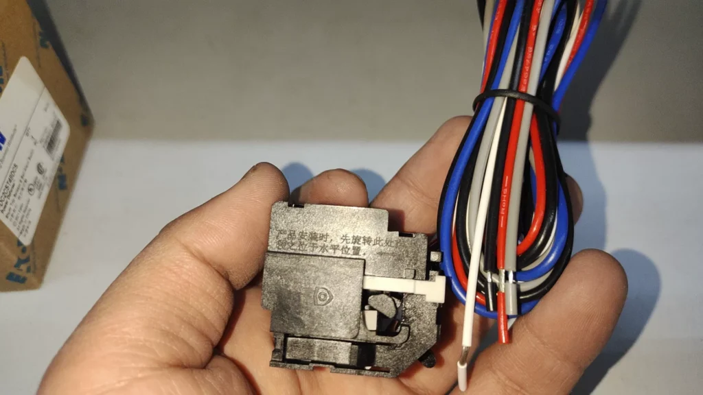 Eaton PDC02GST48DCS Circuit Breaker thumbnail