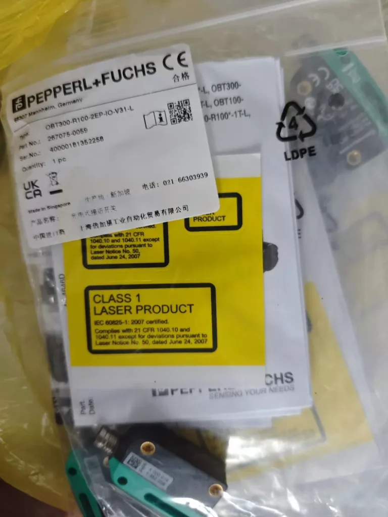 Pepperl+Fuchs Sensor OBT300-R100-2EP-IO-V31-L thumbnail