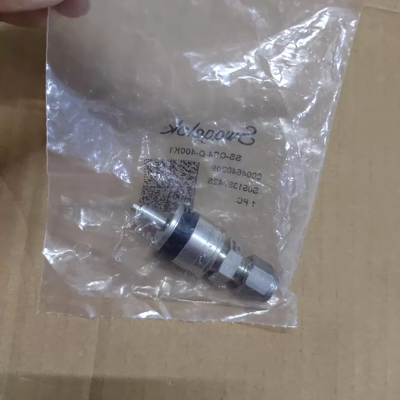 SWAGELOK SS-QC4-D-400K1 Fitting thumbnail