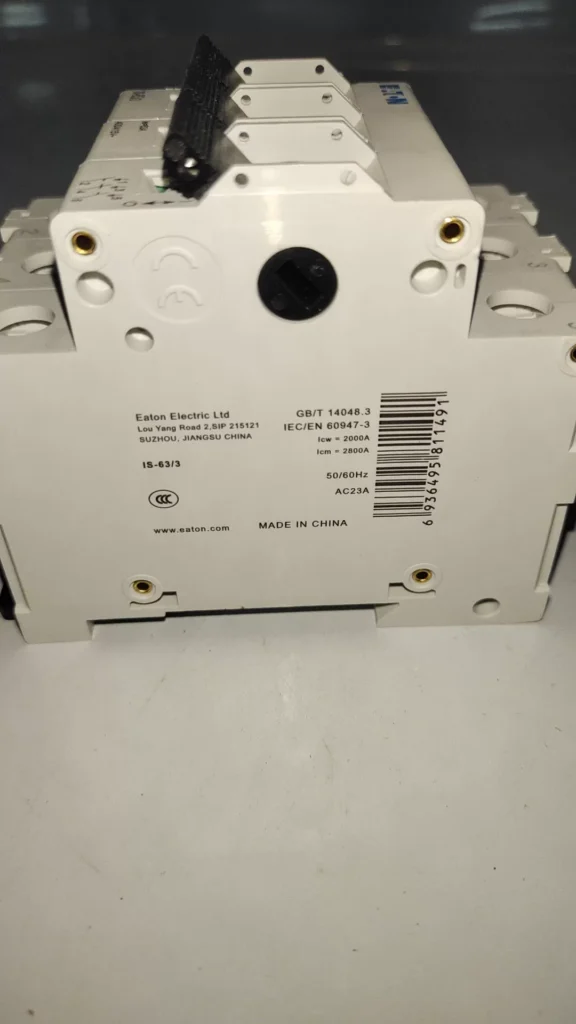 Eaton CB063000 Switch thumbnail