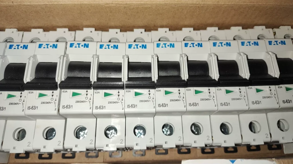 Eaton IS-63/1 Switch thumbnail