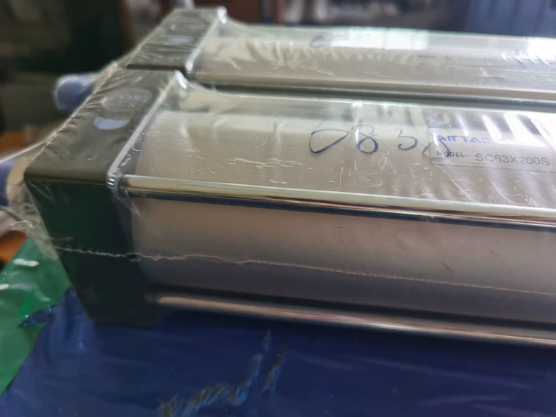 AIRTAC SC63X200S Cylinder thumbnail