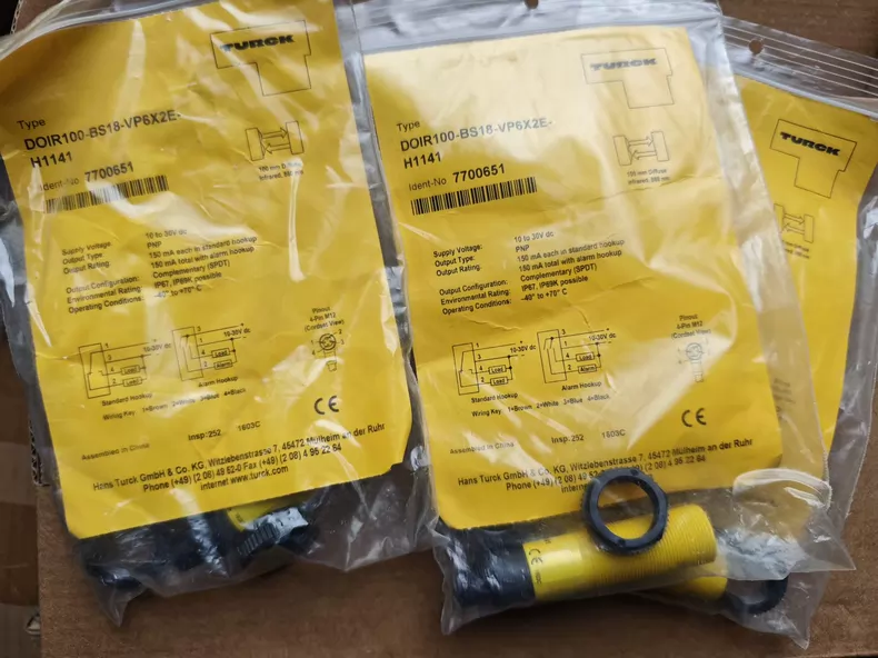 TURCK Proximity Sensor DOIR100-BS18-VP6X2E-H1141 thumbnail
