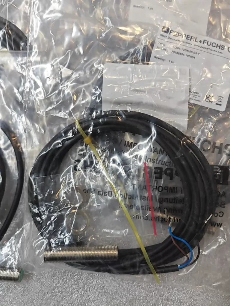 Pepperl+Fuchs NBB4-12GM50-E2-Y Inductive Sensor thumbnail