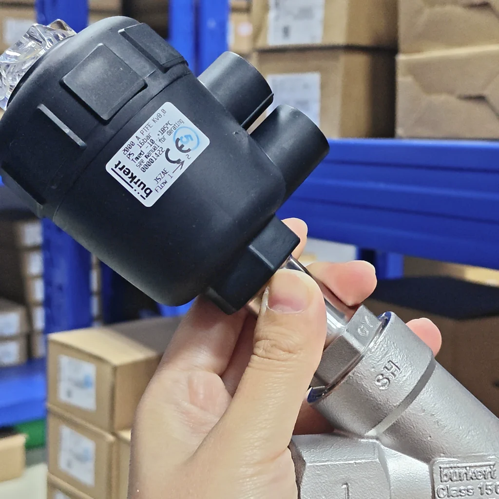 Burkert 01422 Valve