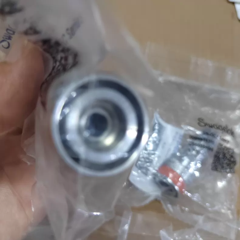 SWAGELOK SS-QC4-B-400K2 Fitting thumbnail