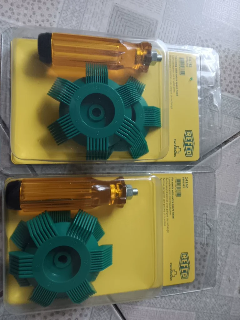 REFCO Fin Comb 14142