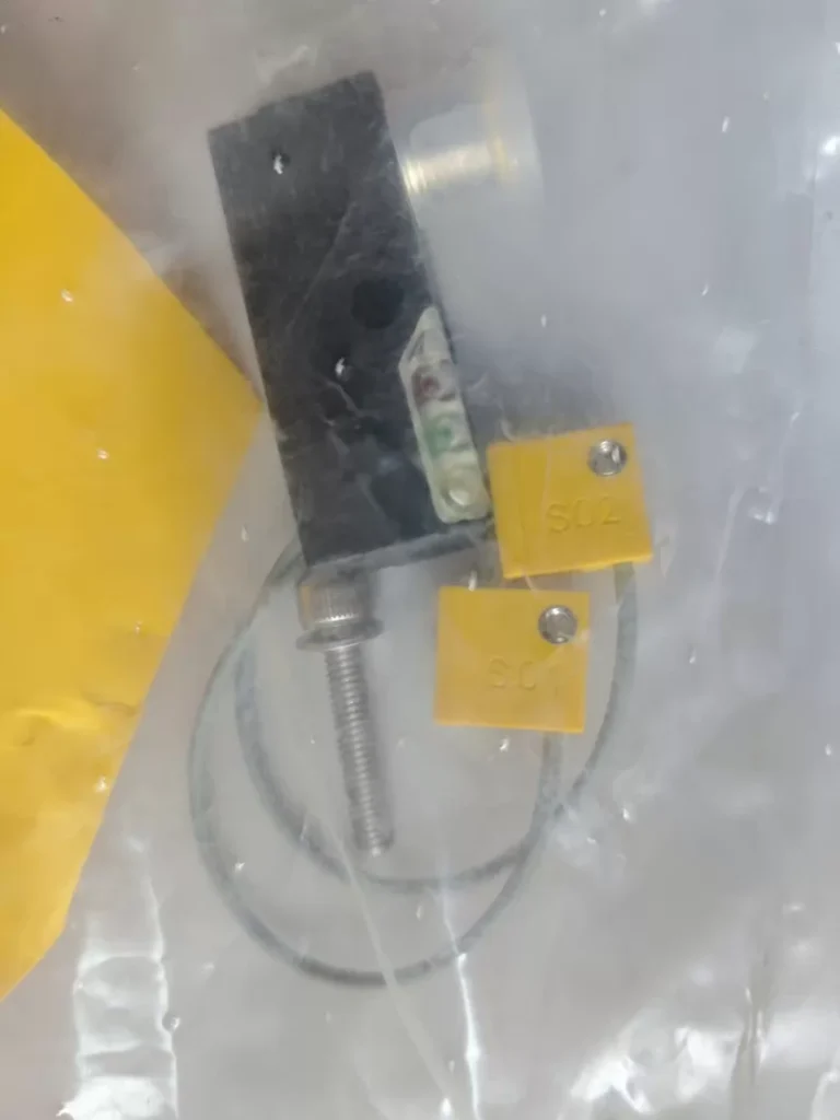 TURCK Proximity Sensor NI2-Q9.5-AP6-0.1-FS4.4X3/S304