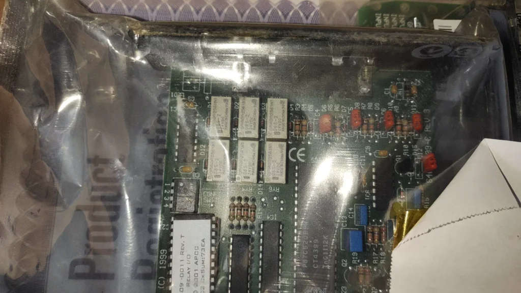 APC AP9610 Monitoring Card thumbnail