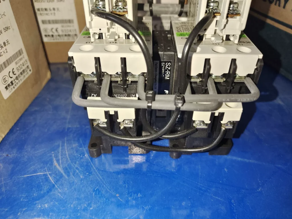 Fuji Electric SC-E05RM Contactor thumbnail