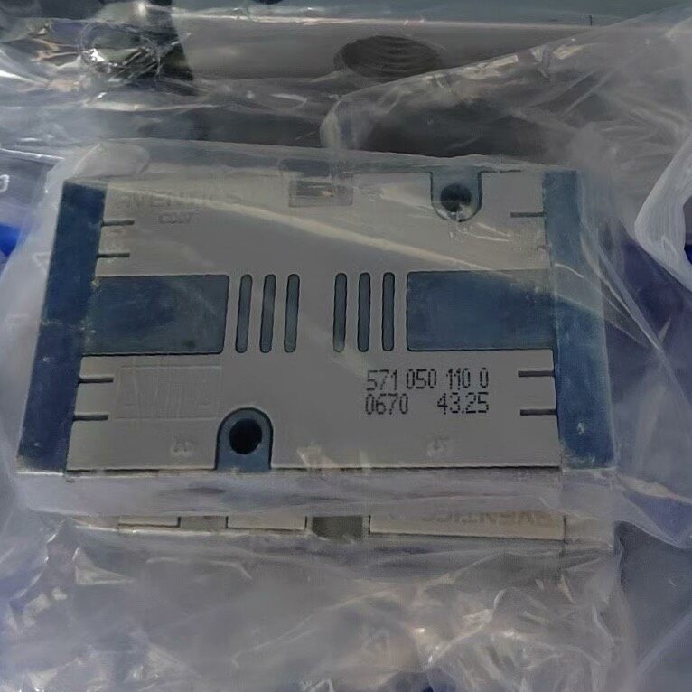 Aventics 5710501100 Pneumatic Valve thumbnail
