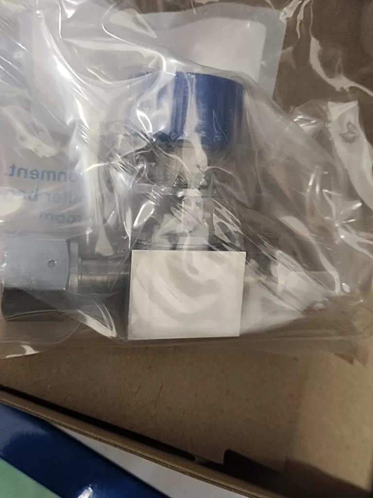 Fujikin S8DVNCT-VF-PF-P Diaphragm Valve thumbnail