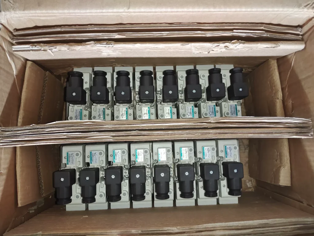 CKD PV5G-6-FPG-D-3 Valve