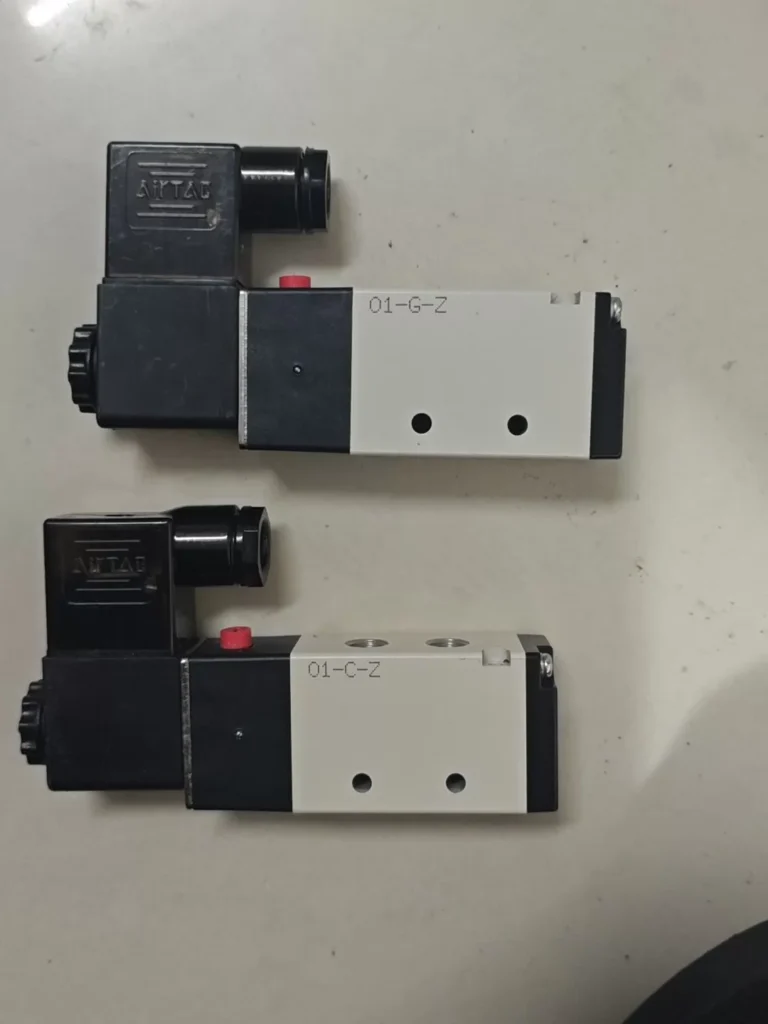 AIRTAC 4V210-06 Valve thumbnail