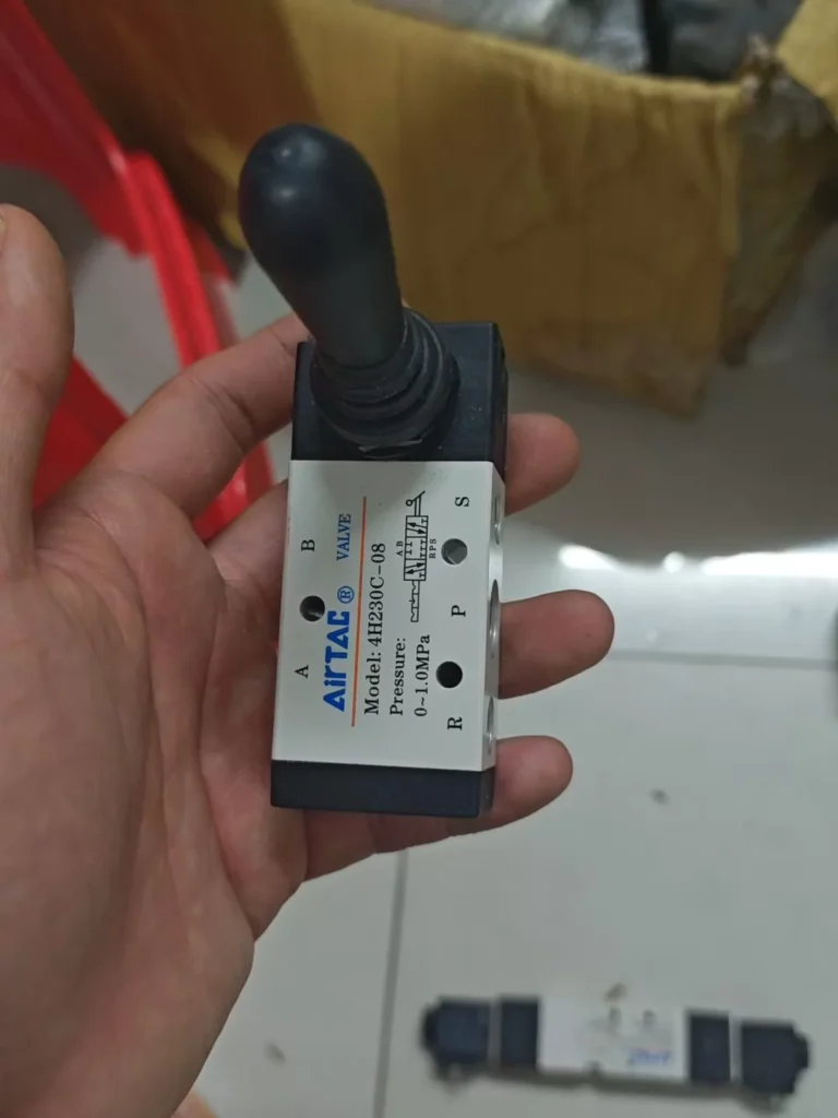 AIRTAC 4H230C-08 Valve