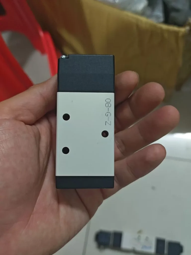 AIRTAC 4H230C-08 Valve thumbnail
