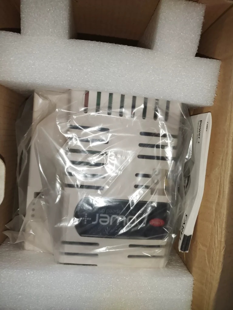 CAREL PSD0014400 Variable Frequency Drive thumbnail