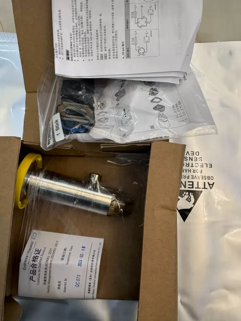 Endress+Hauser PMP23-4KF4/0 Switch thumbnail