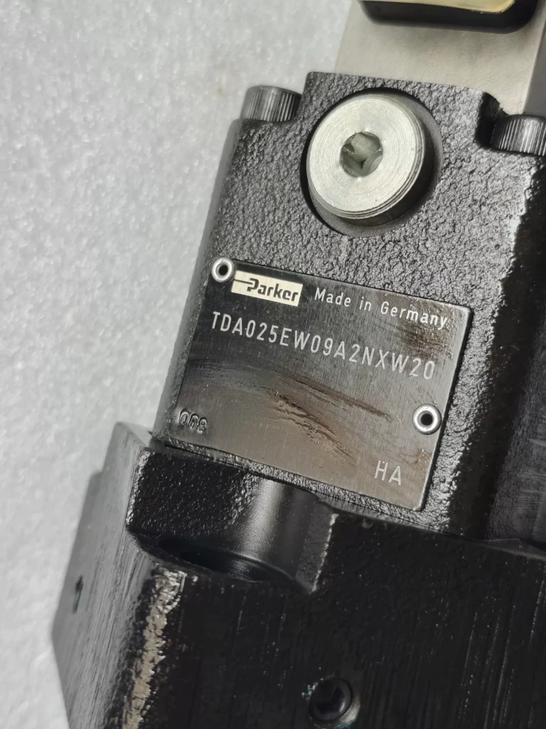 Bosch Rexroth Valve TDA025EW09B2NXW20 thumbnail