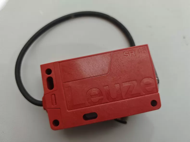 Leuze electronic Sensor HT46CI/PX-200-M12