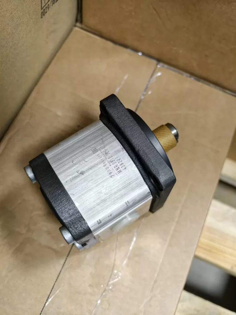 Bosch Rexroth AZPF-1X-011RAB01MB Gear Pump