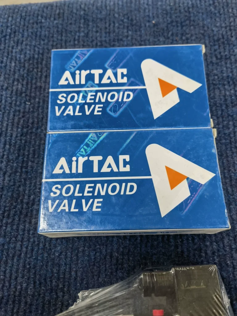 Airtac 3V310-10-NC Valve thumbnail