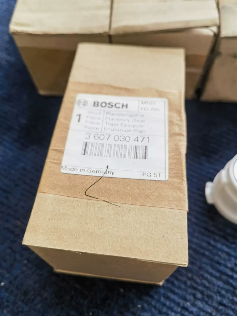 Bosch FD404 thumbnail
