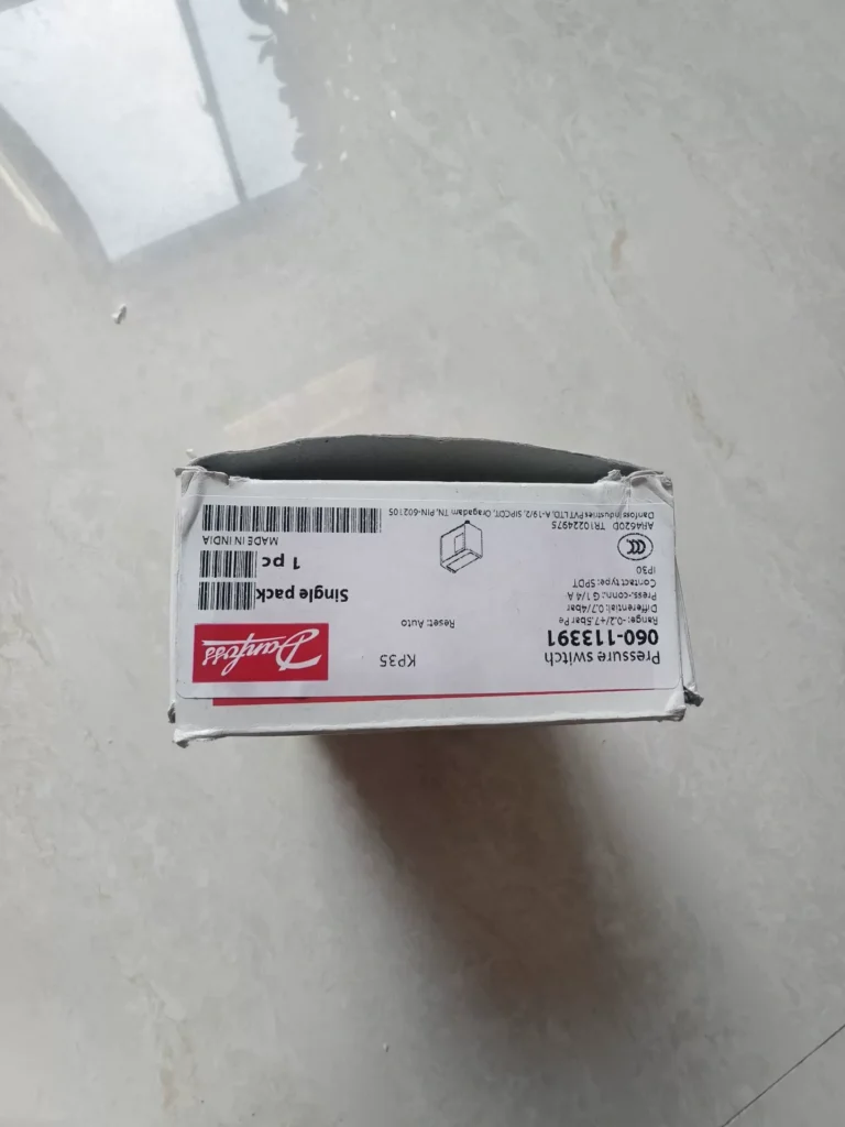 Danfoss KP35 Pressure Switch thumbnail