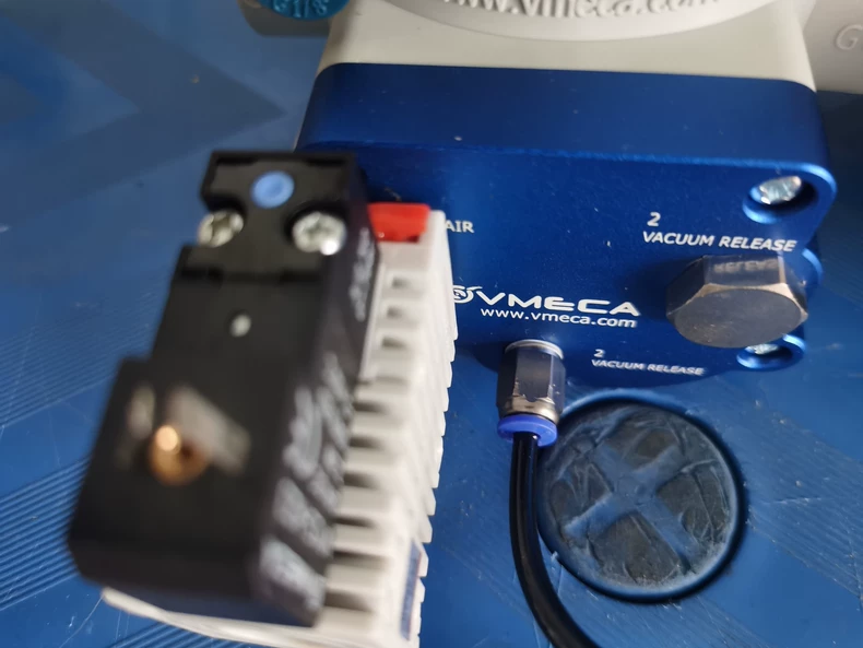 VMCEA VTC3134-2A3-R3Q-DL-S2 Vacuum Generator thumbnail