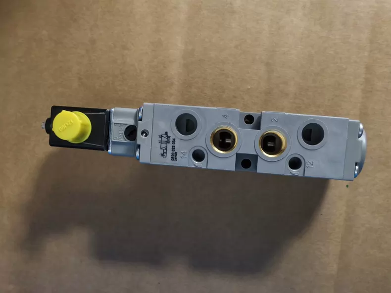 AVENTICS 0820023034 Solenoid Valve thumbnail