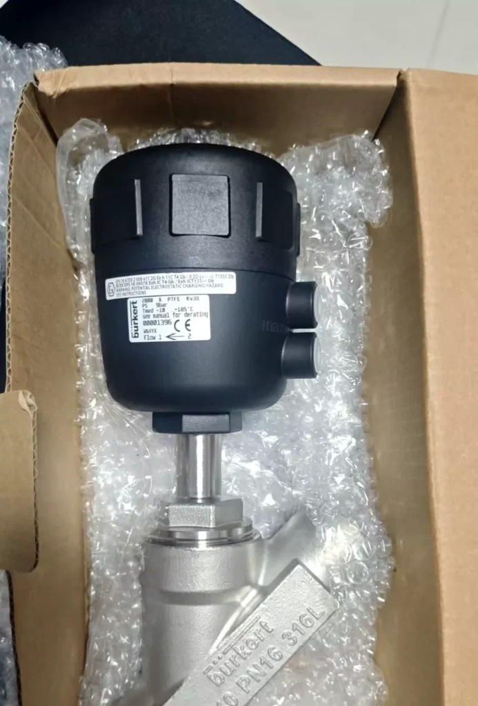 Burkert 2000A DN40 Angle Seat Valve