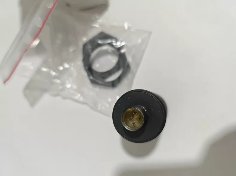 ifm Proximity Sensor IIW200 thumbnail