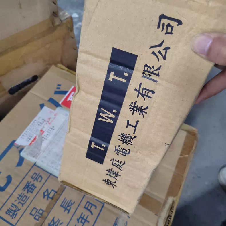T.W.T 5IK60RGN-AF-US5IX Servo Motor thumbnail