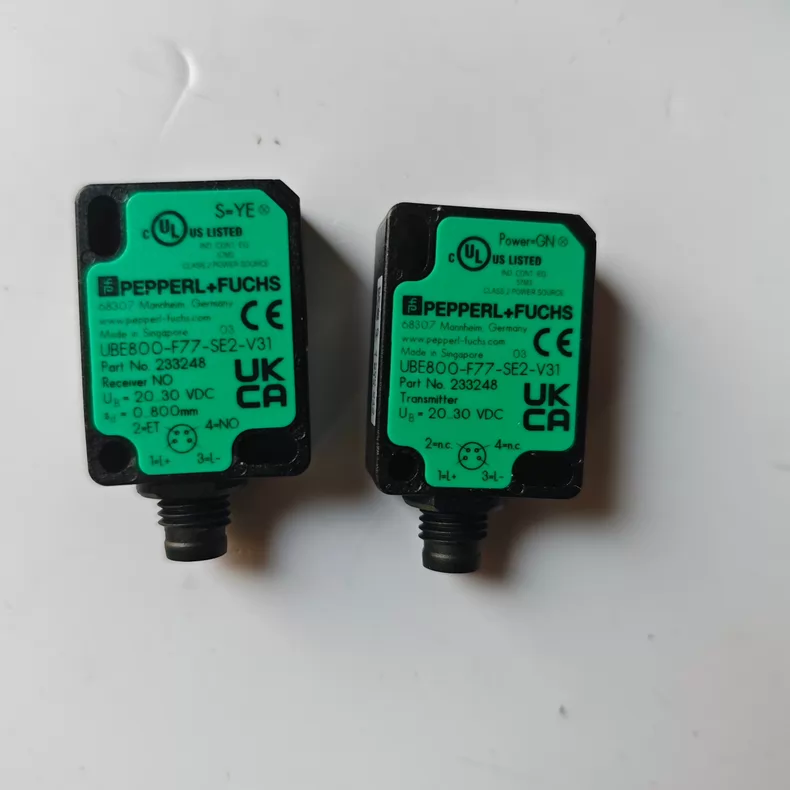 Pepperl+Fuchs Ultrasonic Sensor UBE800-F77-SE2-V31 thumbnail