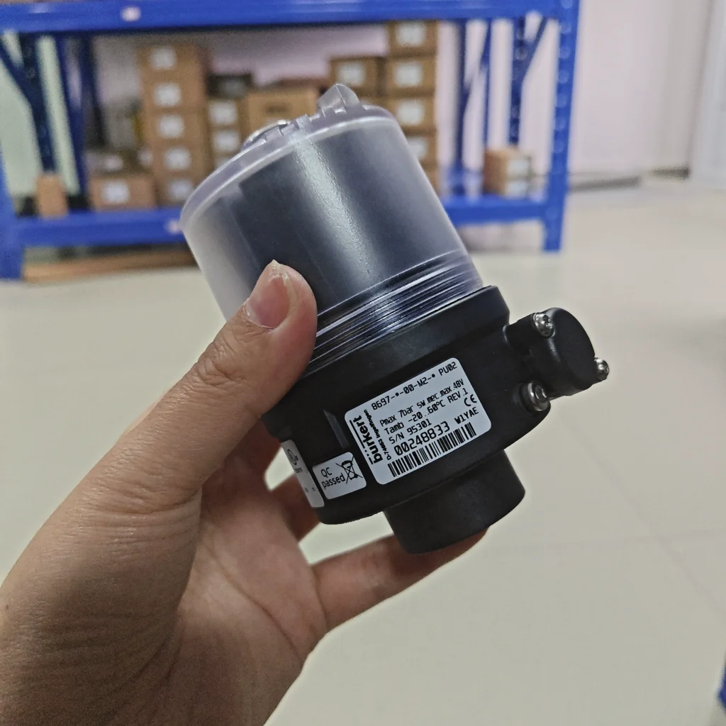 Burkert 93117076 Valve