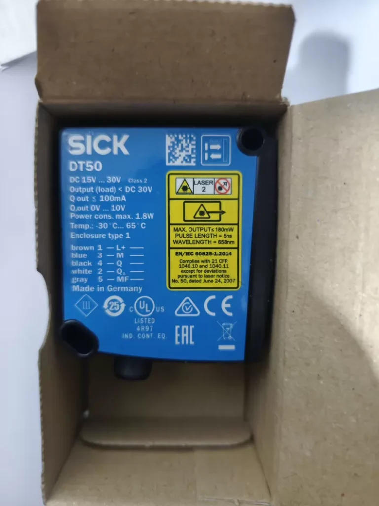 SICK Sensor DT50-P1114 thumbnail