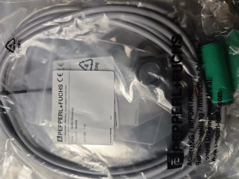 Pepperl+Fuchs Proximity Sensor NBB8-18GM50-E2 thumbnail