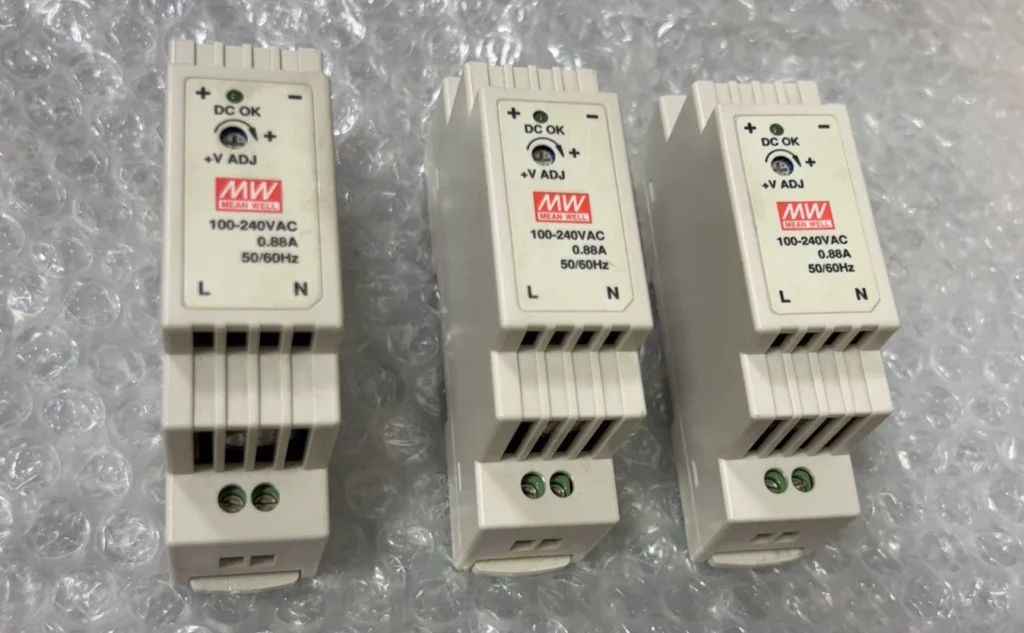 Mean Well DR-15-5 Power Supply