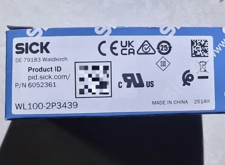 SICK WL100-2P3439 Photoelectric Sensor thumbnail