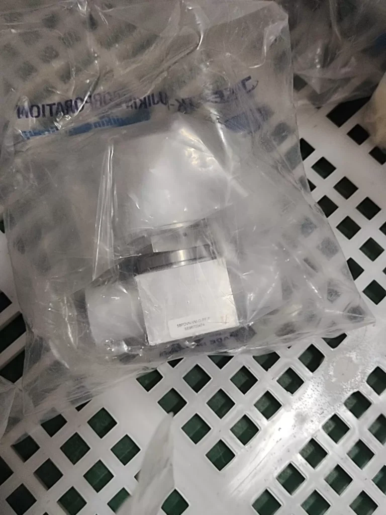 Fujikin S8PDVN-VM-O-PF-P Diaphragm Valve