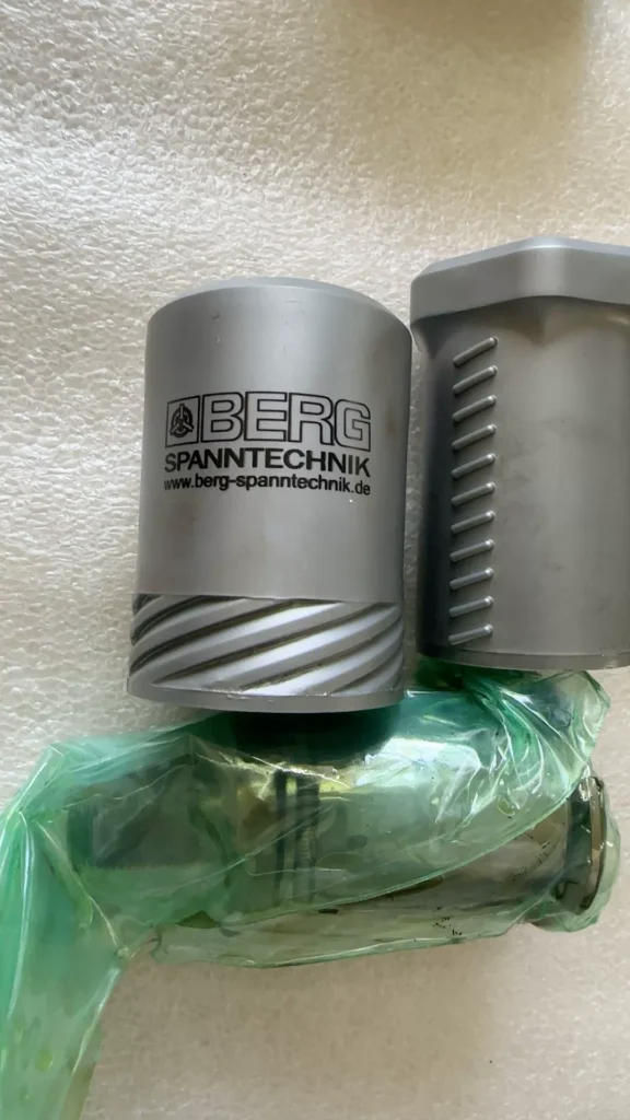 BERG SSKF-KH GR.50 Pull Stud Gripper