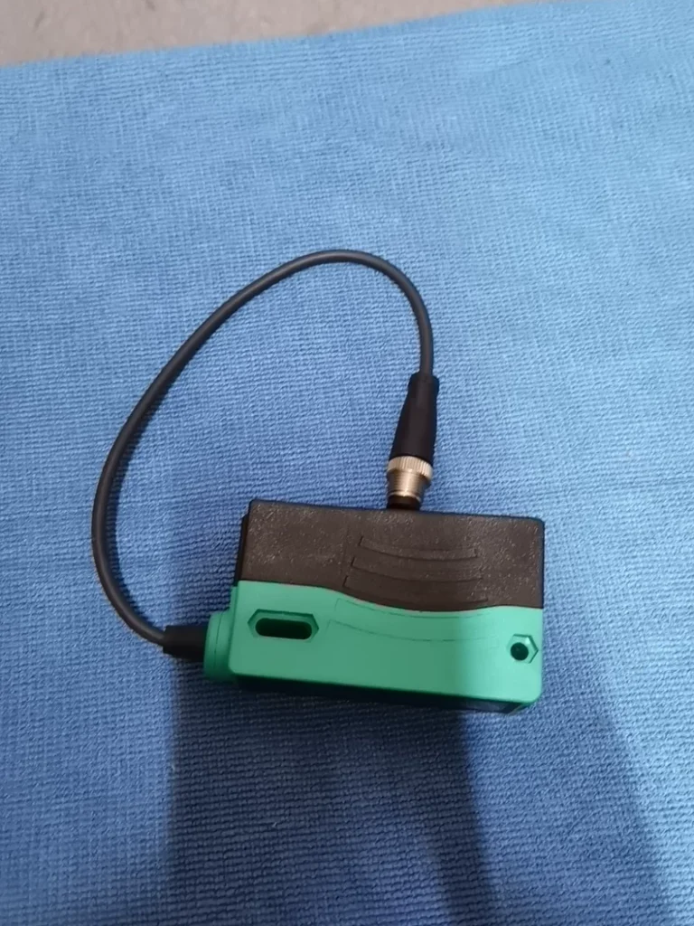 Pepperl+Fuchs 181898 Sensor thumbnail