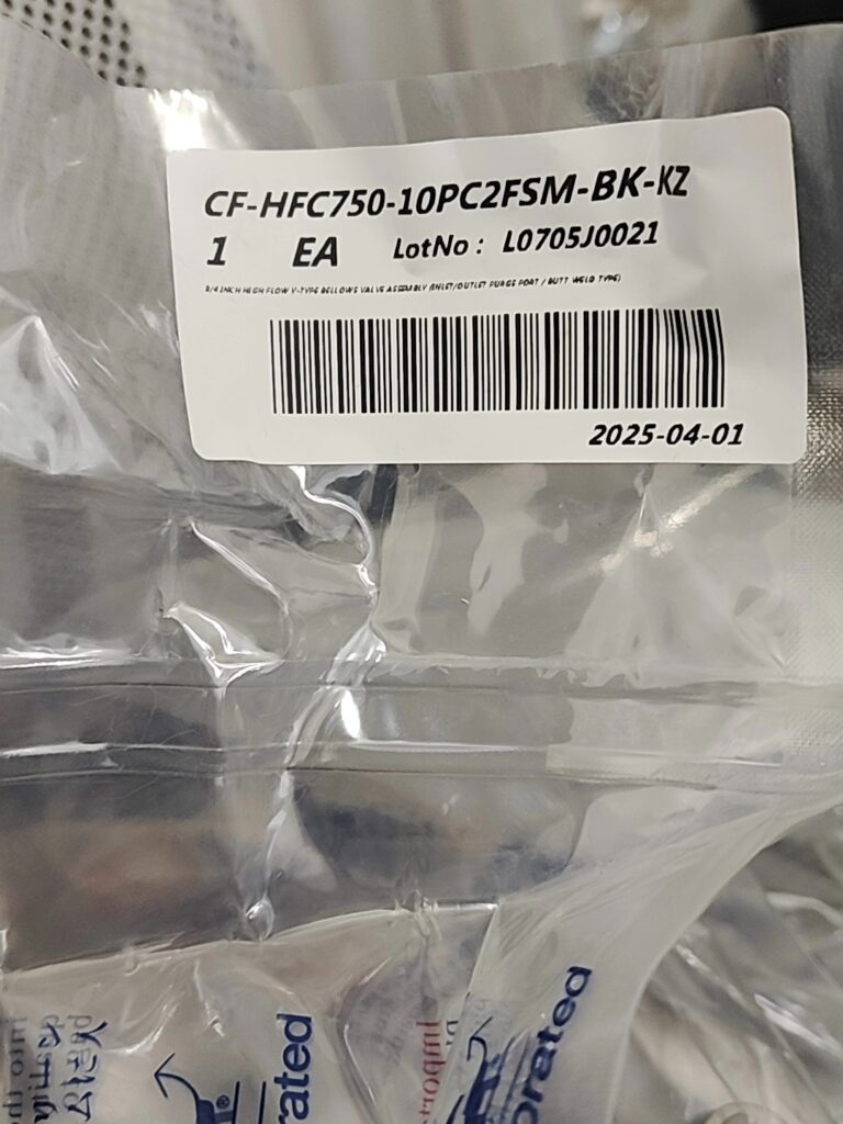 Fujikin CF-HFC750-10PC2FSM-BK-KZ Valve thumbnail