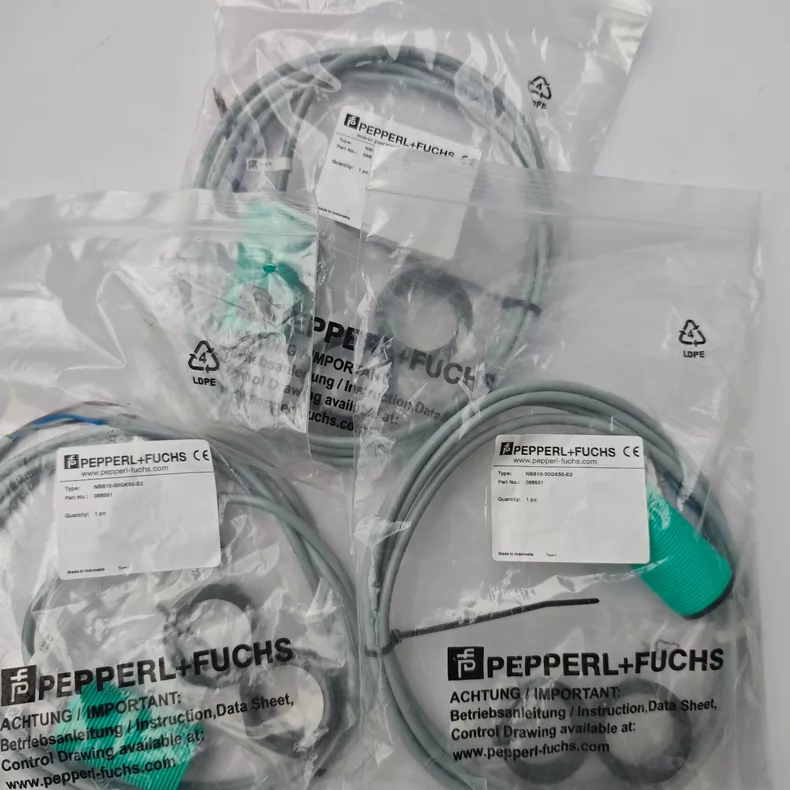 Pepperl+Fuchs Proximity Sensor NBB10-30GK50-E2 thumbnail