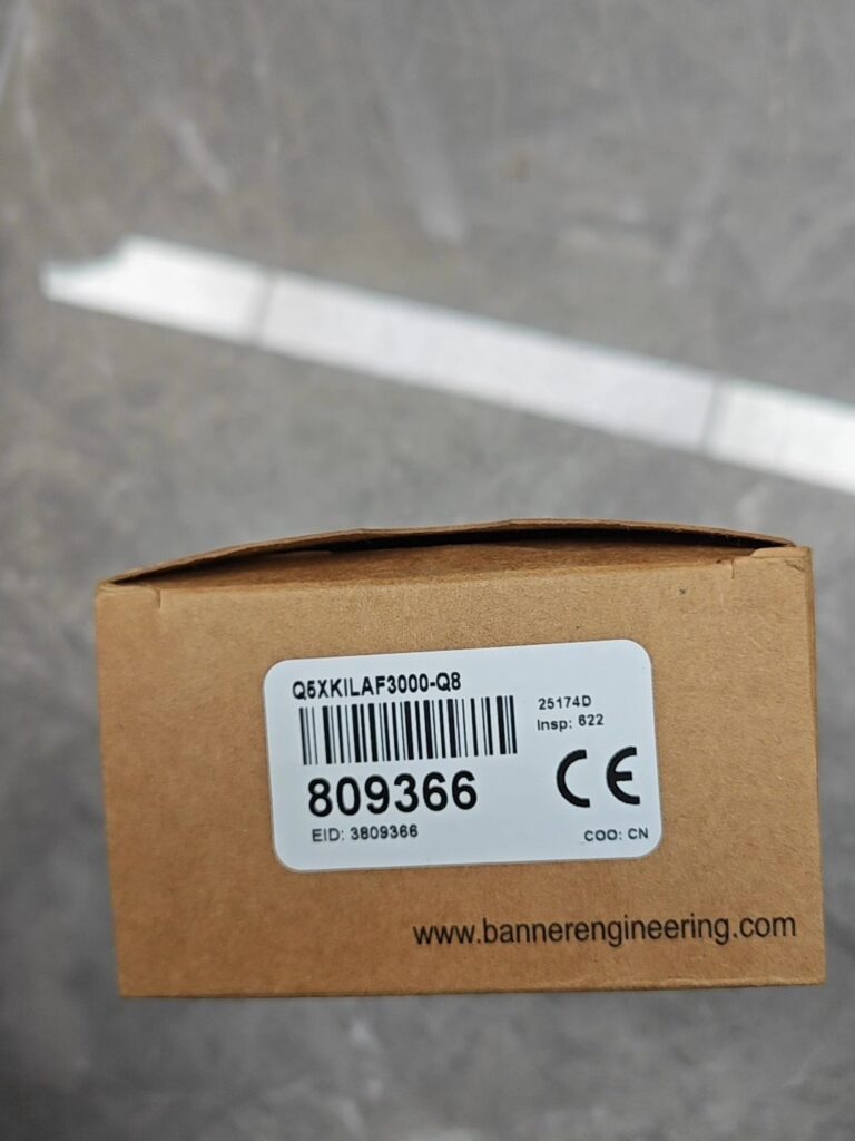 BANNER Q5XKILAF3000-Q8 / 809366 Photoelectric Sensor